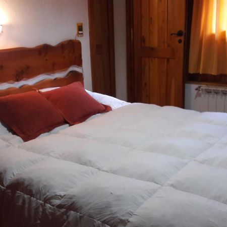 El Aguila Aparthotel San Carlos de Bariloche Bagian luar foto