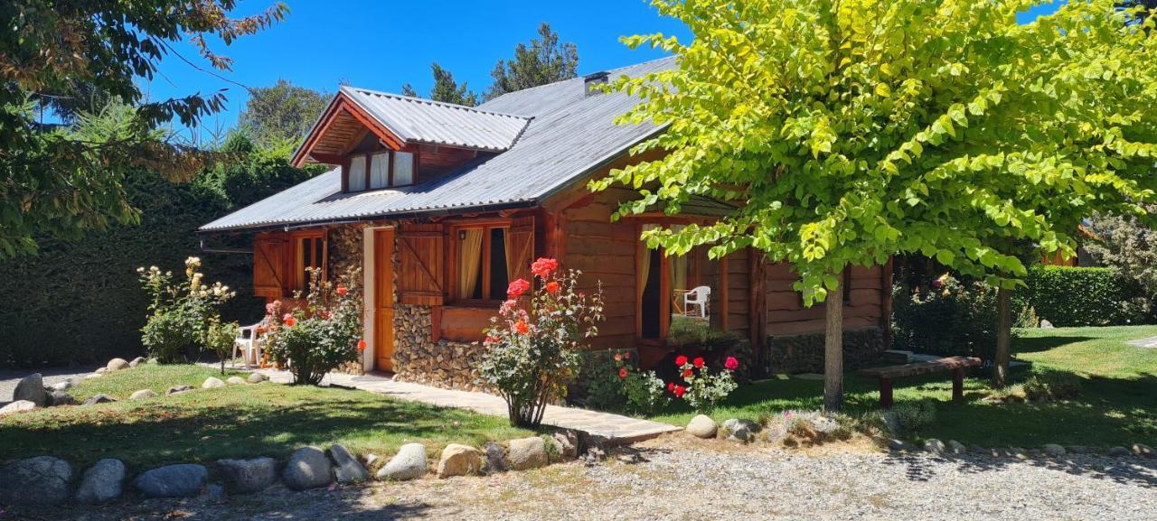 El Aguila Aparthotel San Carlos de Bariloche Bagian luar foto