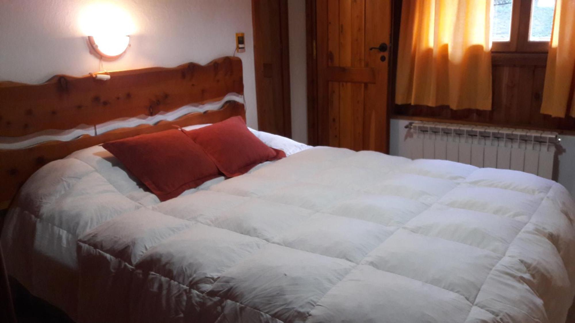 El Aguila Aparthotel San Carlos de Bariloche Bagian luar foto