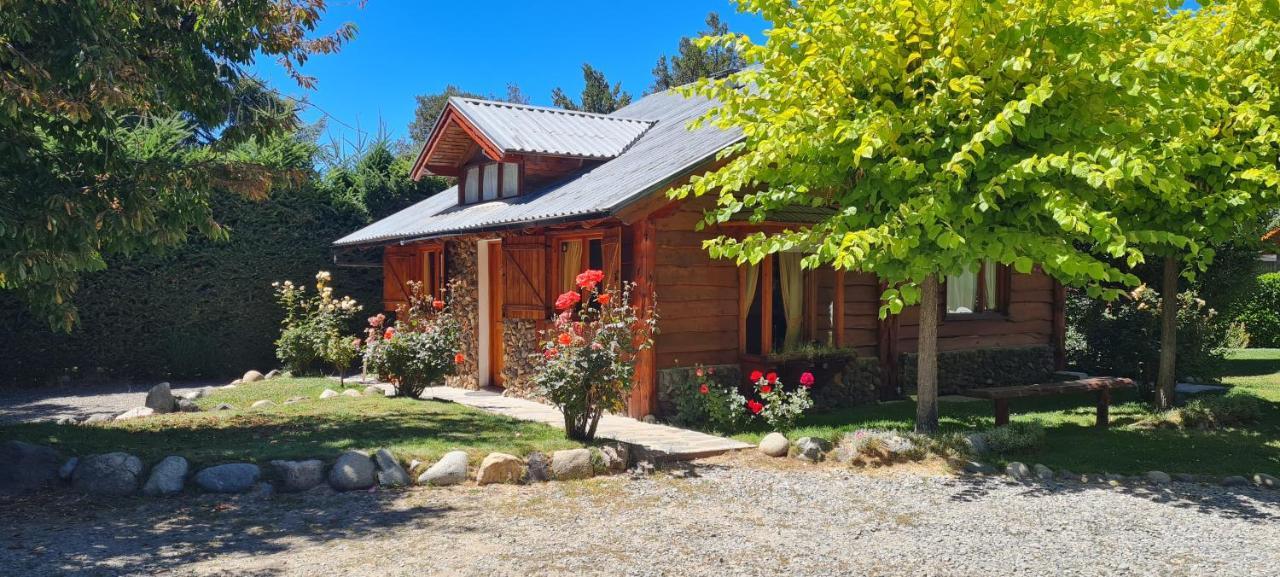 El Aguila Aparthotel San Carlos de Bariloche Bagian luar foto