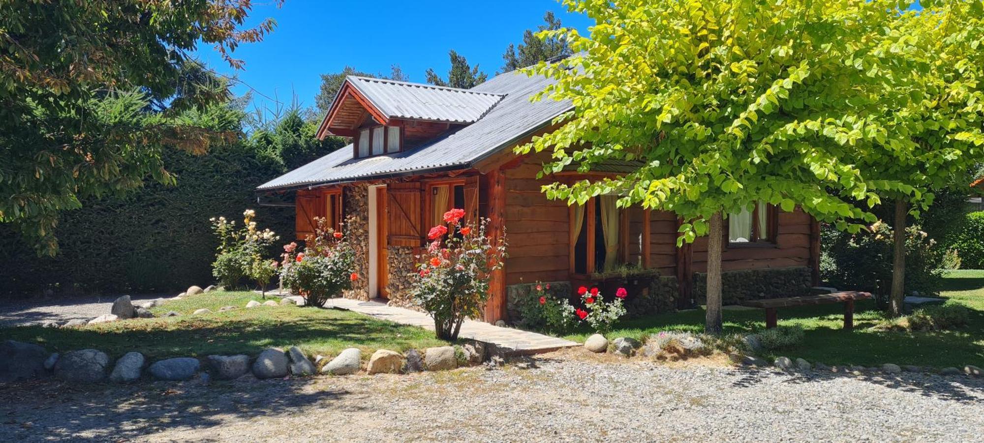 El Aguila Aparthotel San Carlos de Bariloche Bagian luar foto