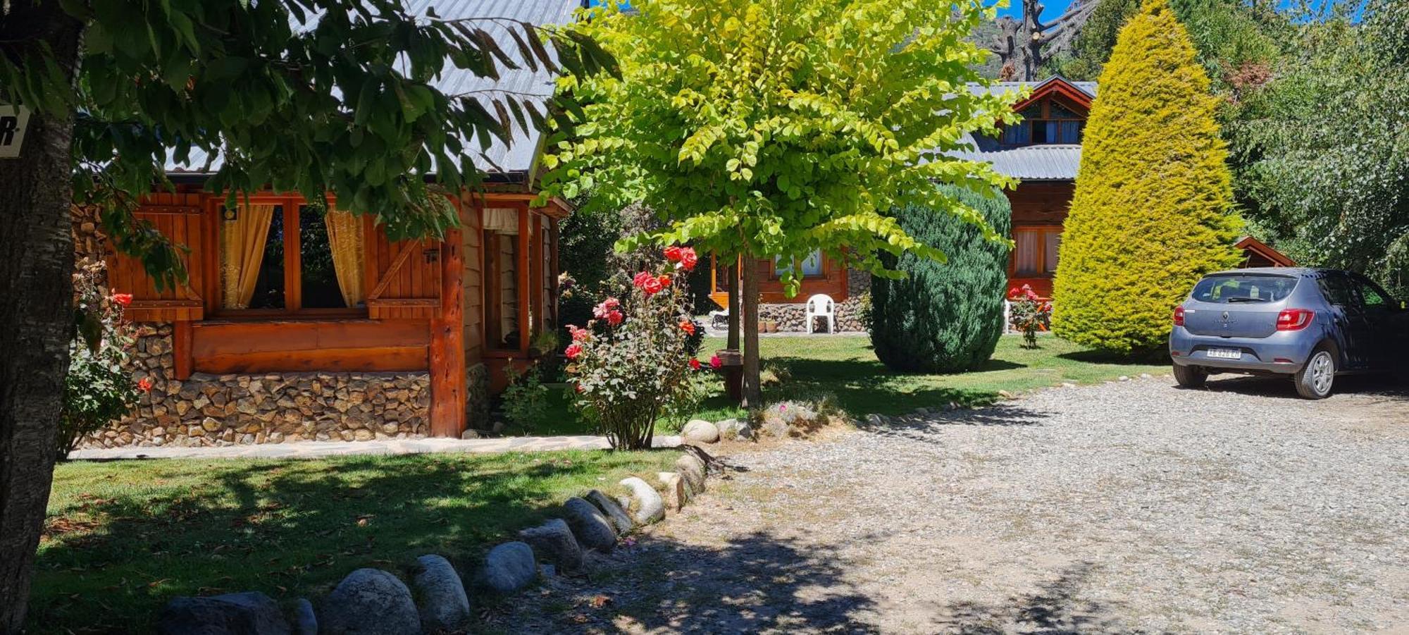 El Aguila Aparthotel San Carlos de Bariloche Bagian luar foto