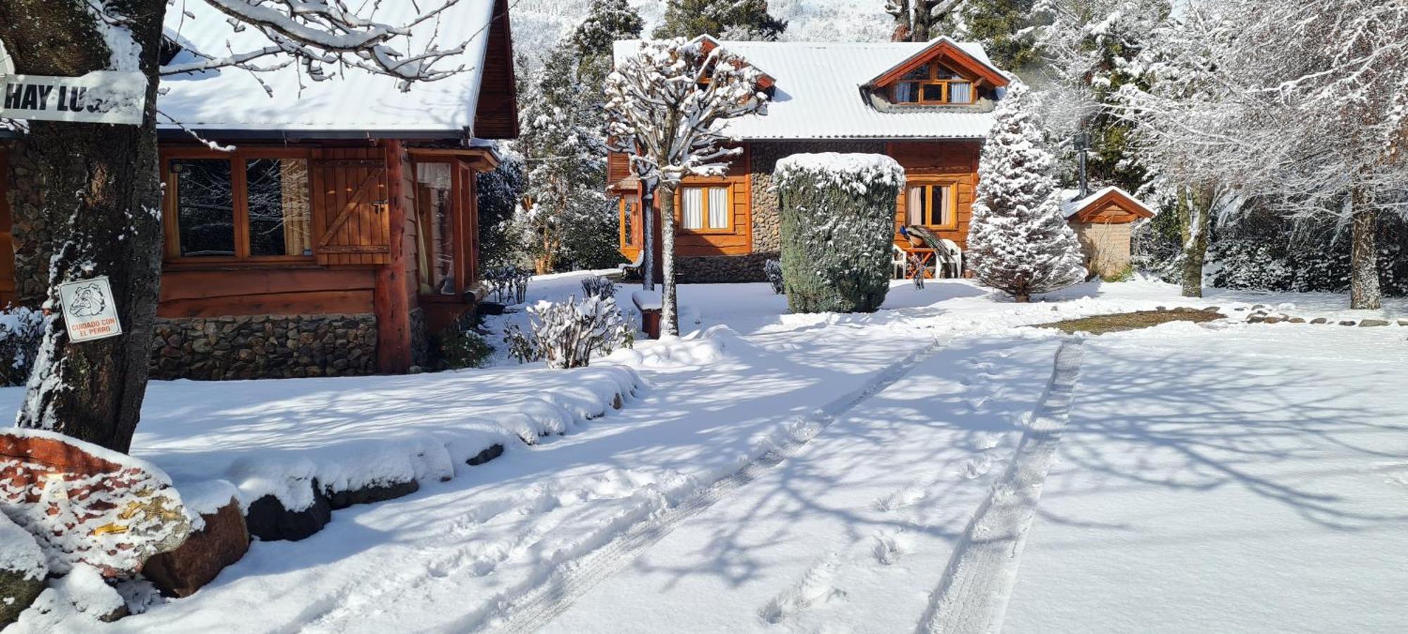 El Aguila Aparthotel San Carlos de Bariloche Bagian luar foto